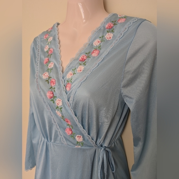 Vintage floral embroidered robe blue xs small - Picture 7 of 12